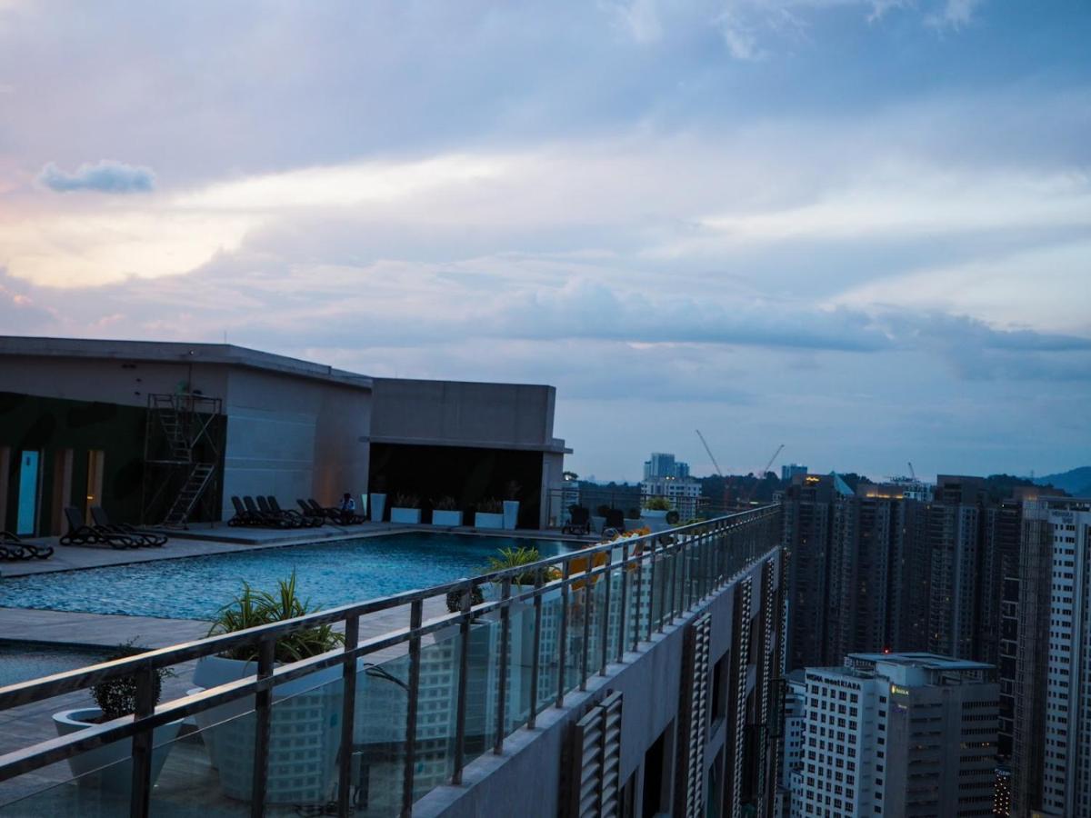 Corporate Hotel Suites At Hartamas / Mont Kiara Куала-Лумпур Экстерьер фото